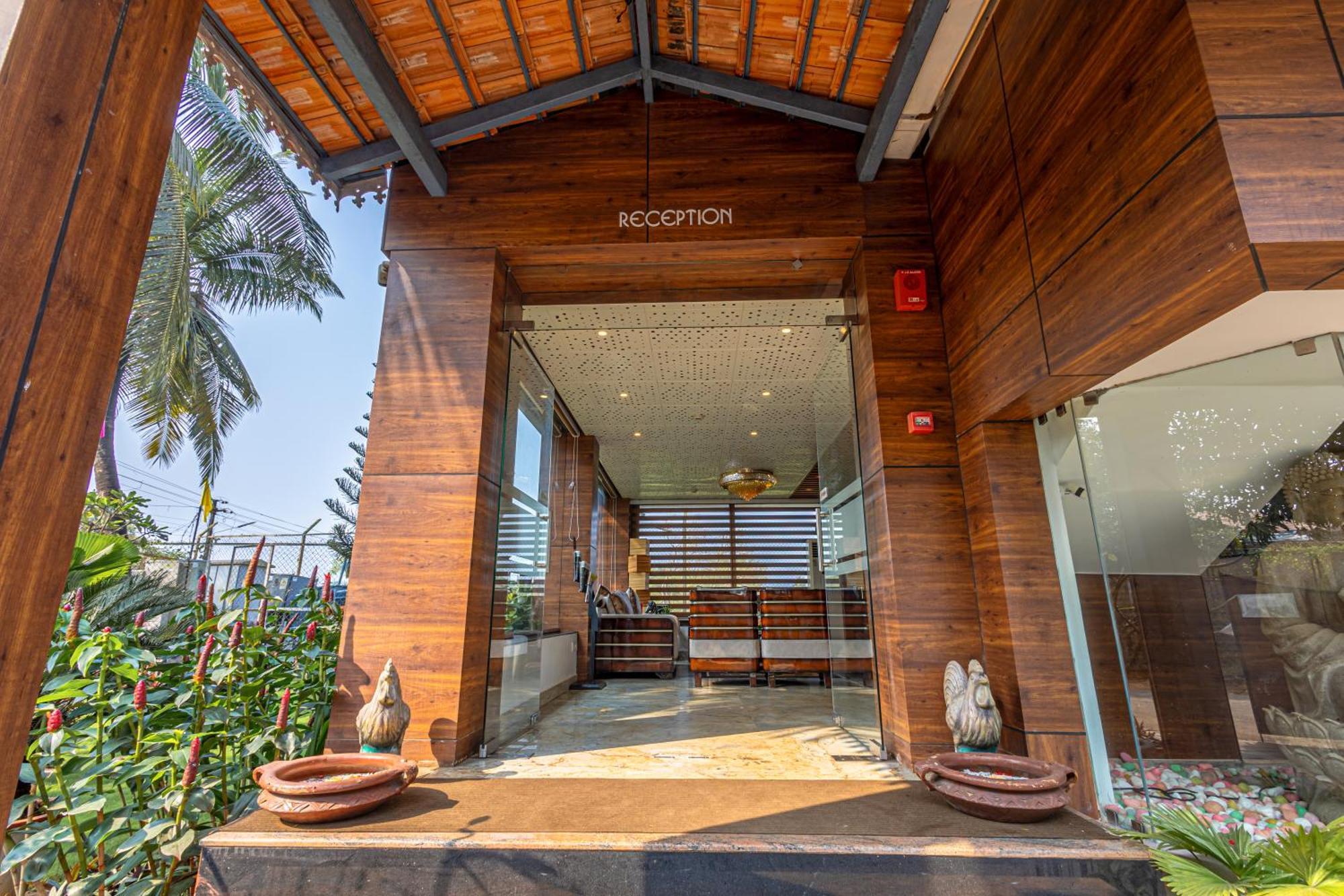 Salcete Beach Resort Colva Exteriör bild