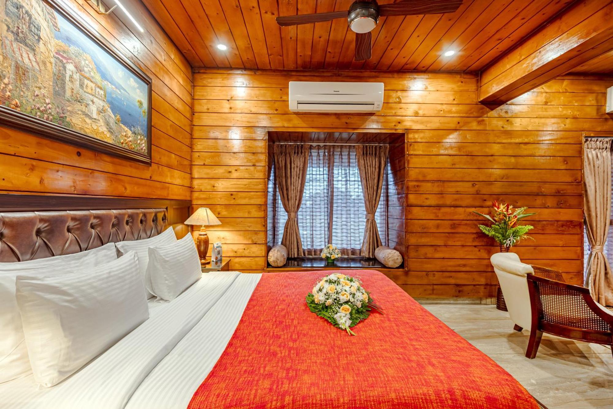 Salcete Beach Resort Colva Exteriör bild