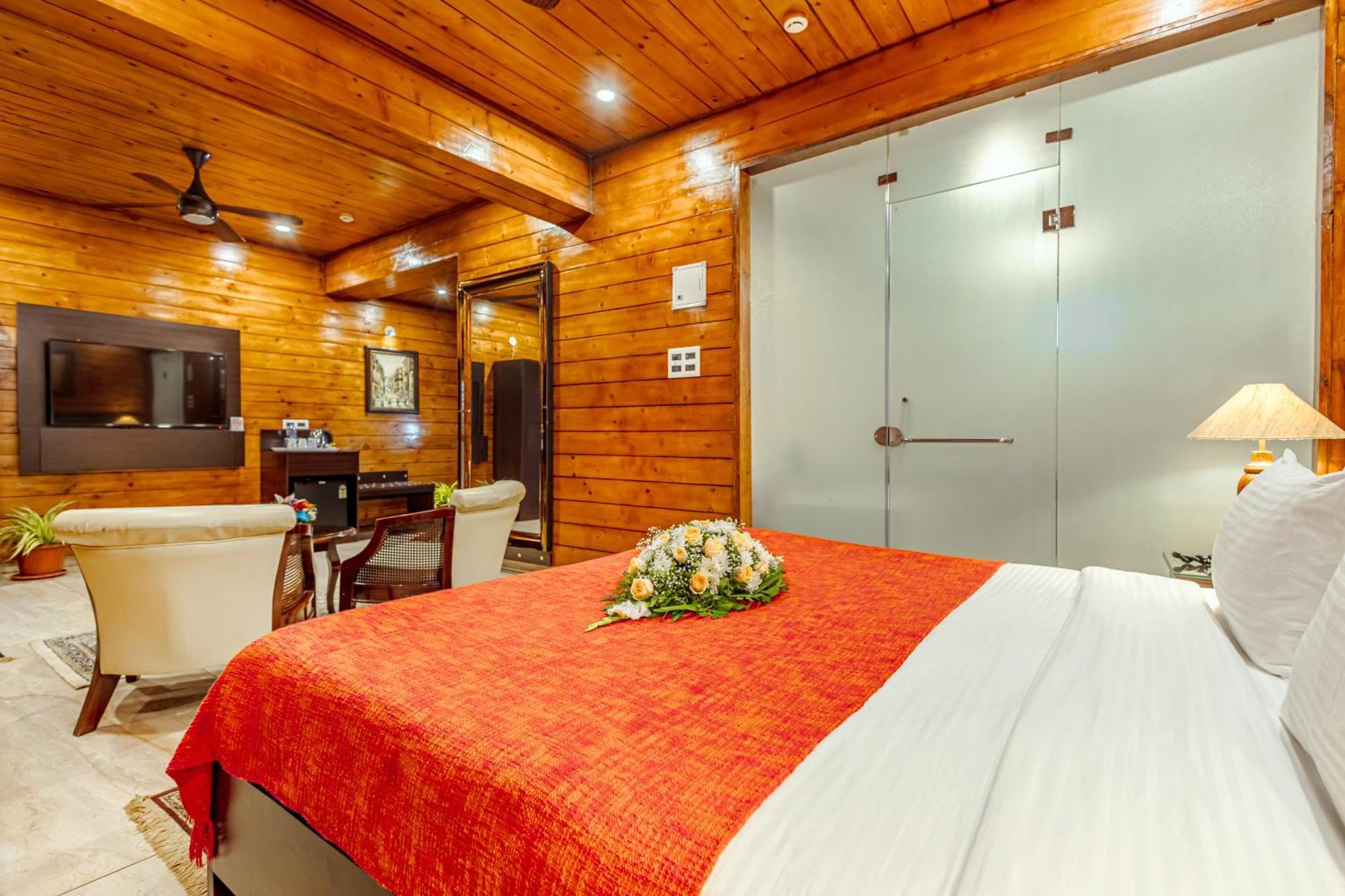 Salcete Beach Resort Colva Exteriör bild