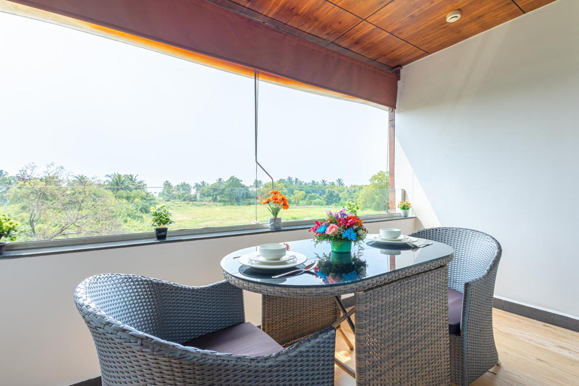 Salcete Beach Resort Colva Exteriör bild