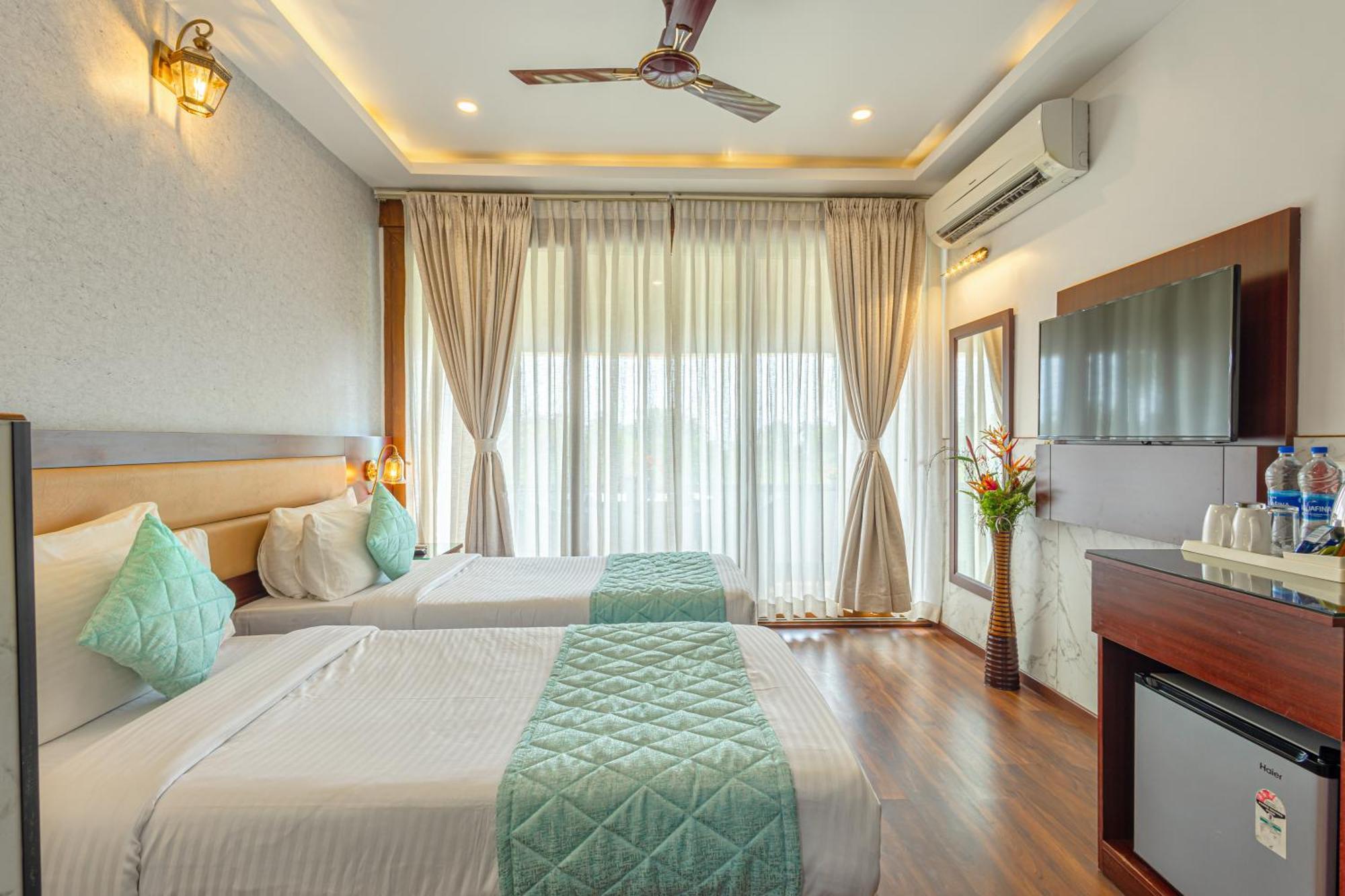 Salcete Beach Resort Colva Exteriör bild