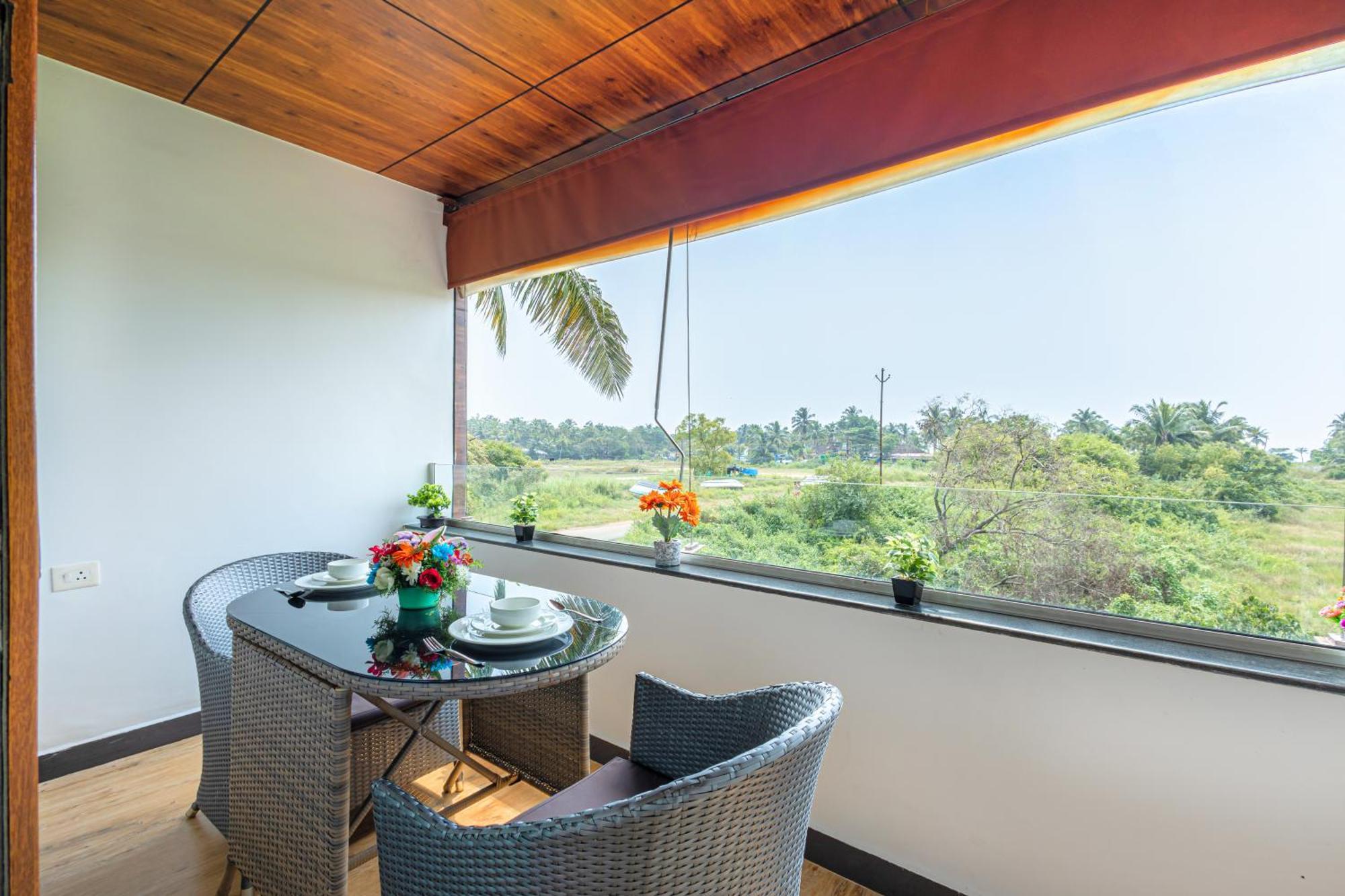 Salcete Beach Resort Colva Exteriör bild