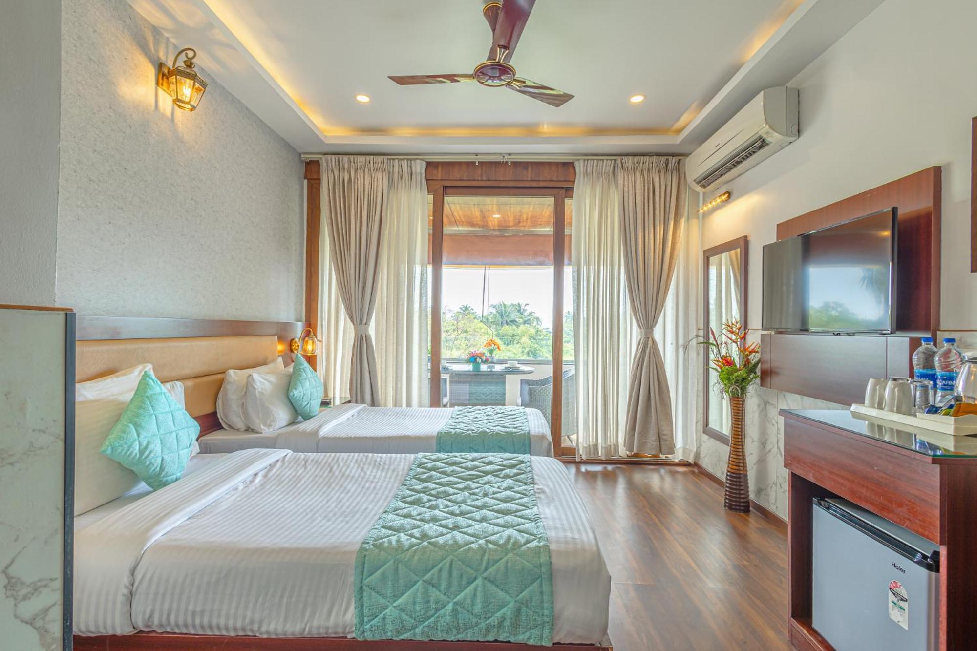 Salcete Beach Resort Colva Exteriör bild