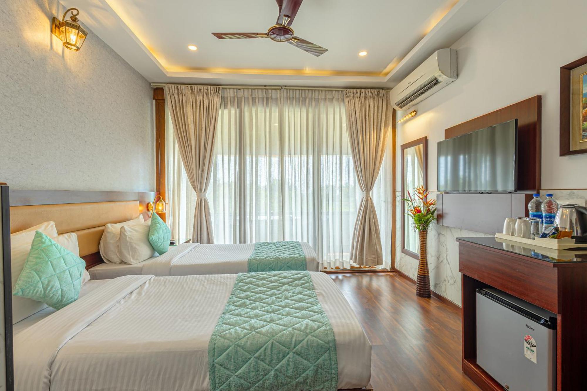 Salcete Beach Resort Colva Exteriör bild