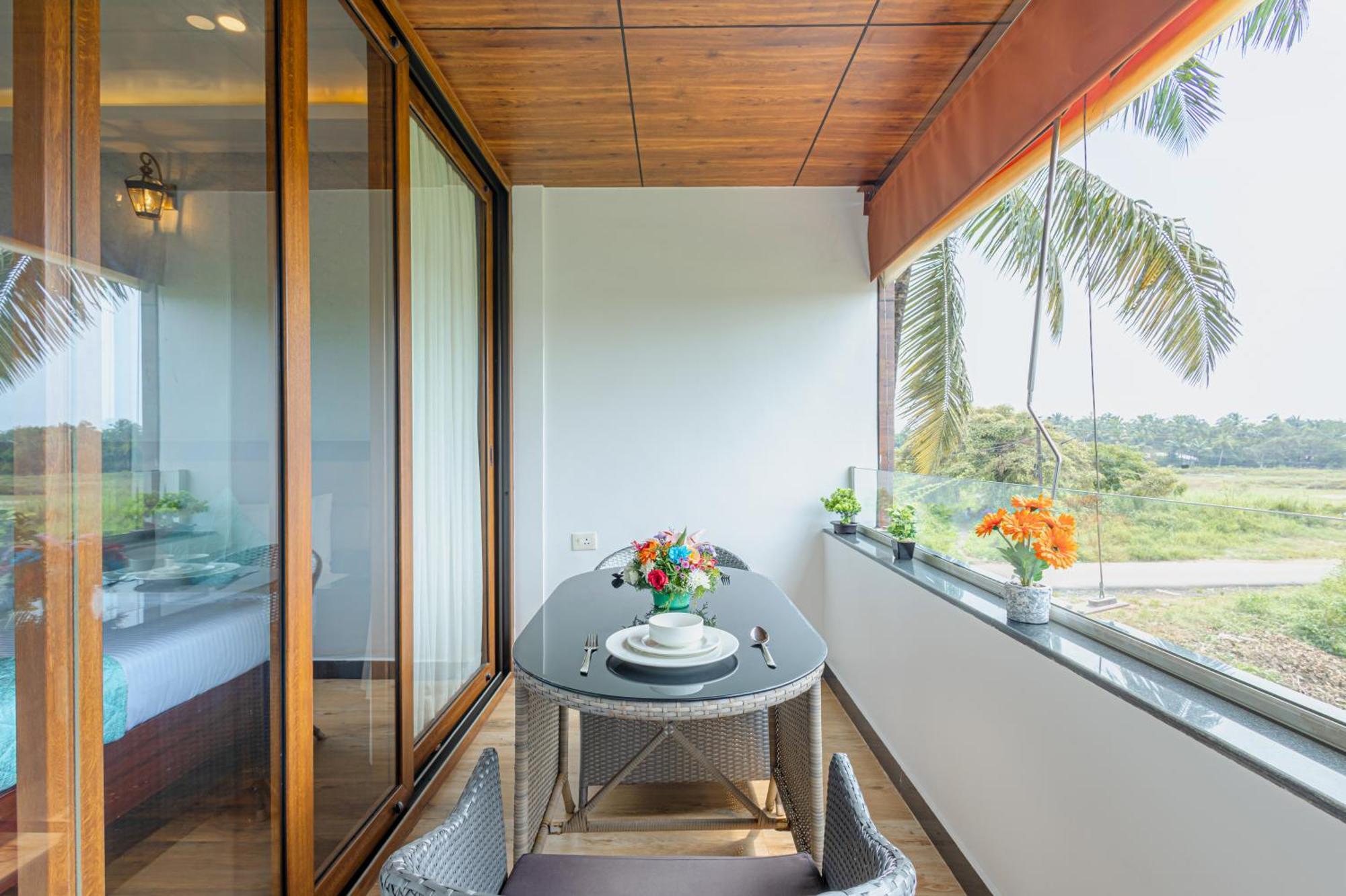 Salcete Beach Resort Colva Exteriör bild