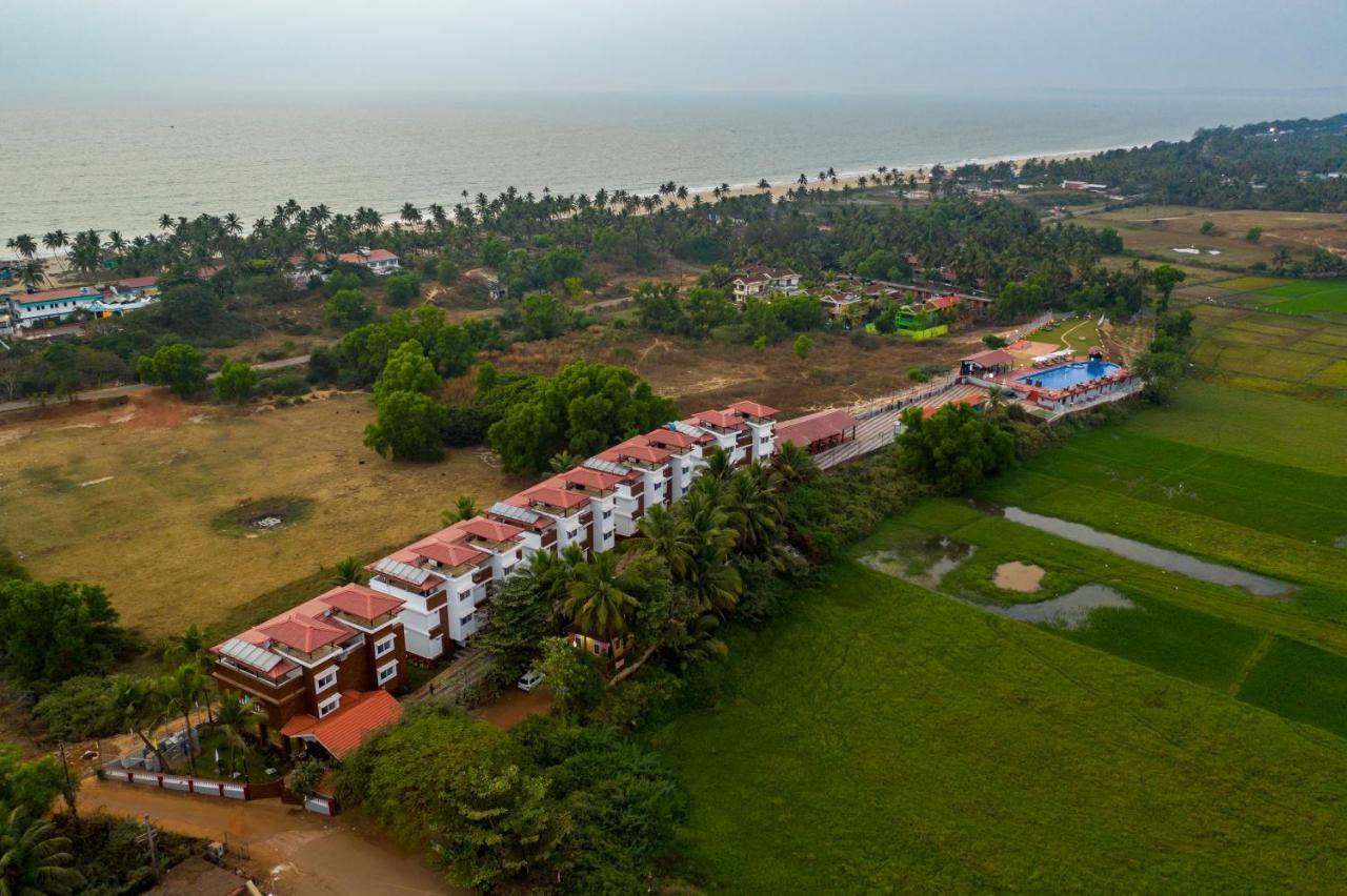 Salcete Beach Resort Colva Exteriör bild